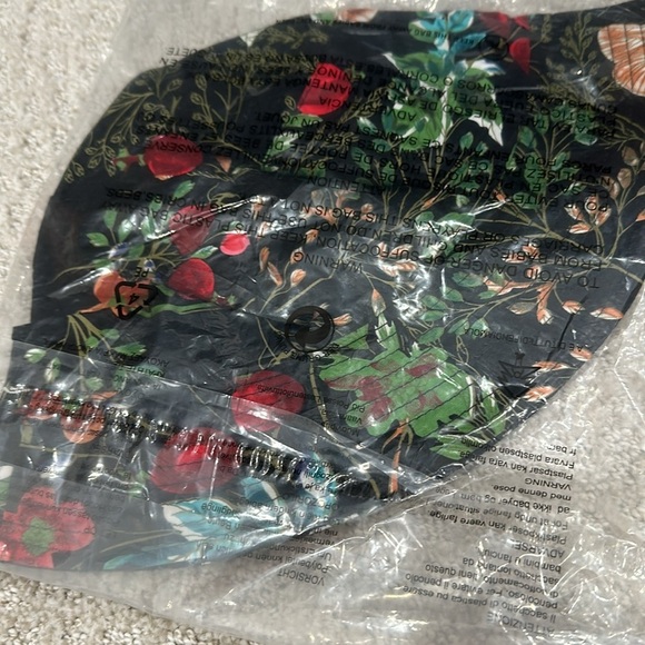 Bucket Hat Reversible - Picture 4 of 8